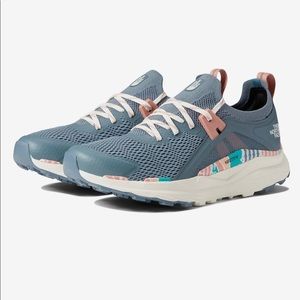 The North Face Women's Vectiv Hypnum Shoes - Goblin Blue/Rose Dawn EUC Size 7.5.